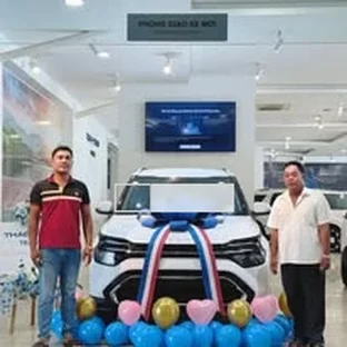 Hoạt động tư vấn và giao xe Kia tại Trà Vinh 4